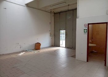 Interno non residenziale - Shed via Firenze, Novi di Modena - photo 4