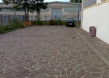 Cortile interno - Shed via Firenze, Novi di Modena - photo 8
