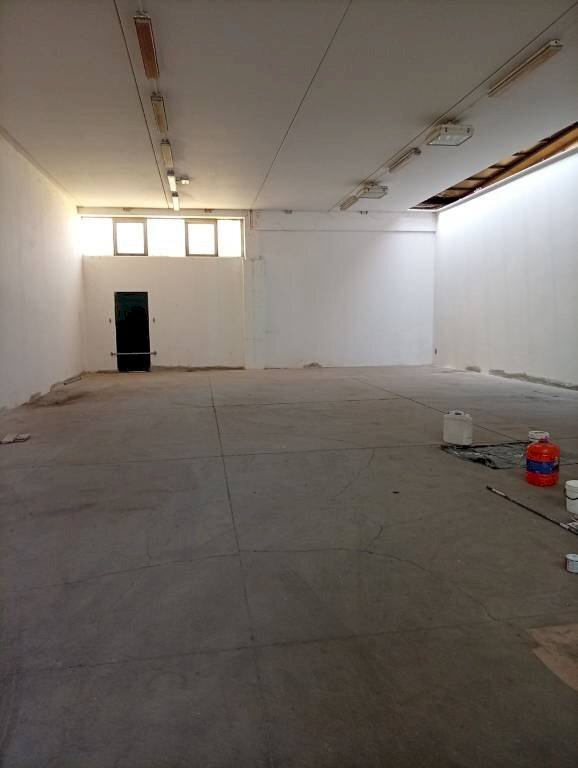 Interno non residenziale - Shed via Firenze, Novi di Modena - photo 1