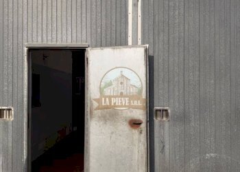 Ingresso - Capannone corso Italia, Novi Ligure - foto 4