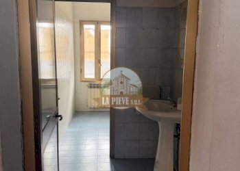 Bagno - Capannone corso Italia, Novi Ligure - foto 14