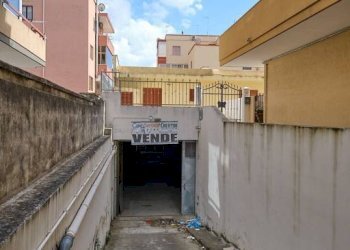 Box auto - Warehouse corso Italia, Gallipoli - photo 4