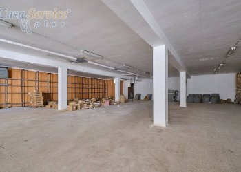 Interno non residenziale - Warehouse corso Italia, Gallipoli - photo 17