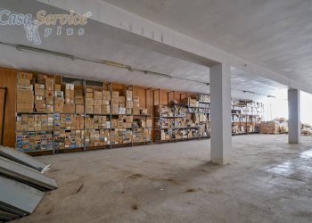 Interno non residenziale - Warehouse corso Italia, Gallipoli - photo 18