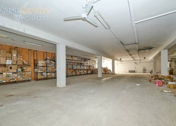 Interno non residenziale - Warehouse corso Italia, Gallipoli - photo 24