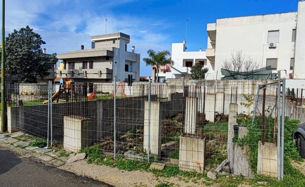 Terreno - Building land via del Parco, Sannicola - photo 2