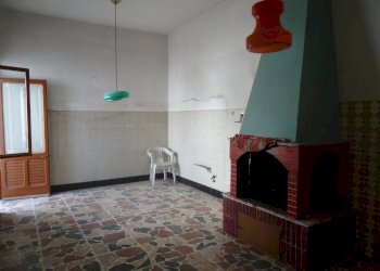 Stanza non arredata - Independent house via Casa Savoia, Parabita - photo 5