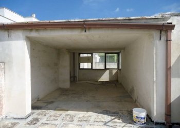 Box auto - Independent house via Casa Savoia, Parabita - photo 12