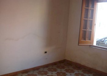 Stanza non arredata - Independent house via Isonzo, Racale - photo 10