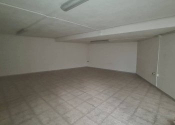 Box auto - Negozio via Sant'Eleuterio, Parabita - foto 10