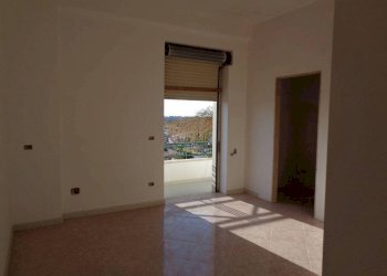 Stanza non arredata - Appartamento via Savona, Matino - foto 11