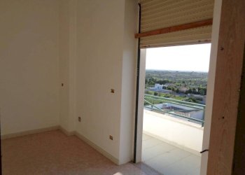 Stanza non arredata - Appartamento via Savona, Matino - foto 14