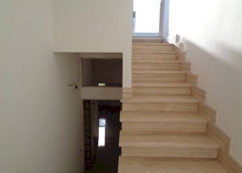 Interno palazzo - Appartamento via Savona, Matino - foto 23