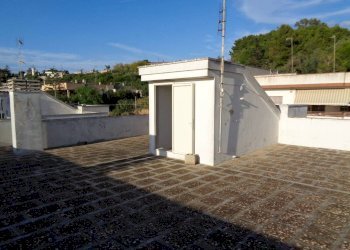 Balcone - Appartamento via Savona, Matino - foto 29