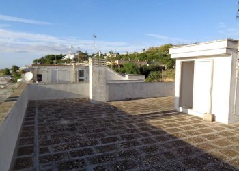 Balcone - Appartamento via Savona, Matino - foto 30