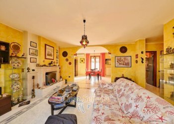 Sala - Apartment via Berta, Parabita - photo 18