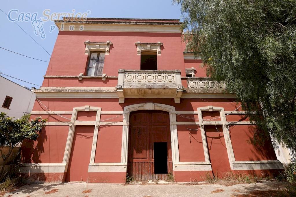 Facciata - Villa via Cappuccini, Galatone - photo 1