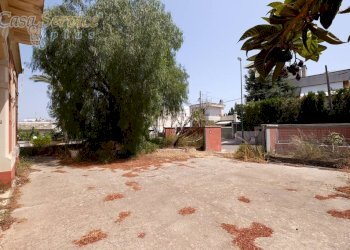 Giardino - Villa via Cappuccini, Galatone - photo 7