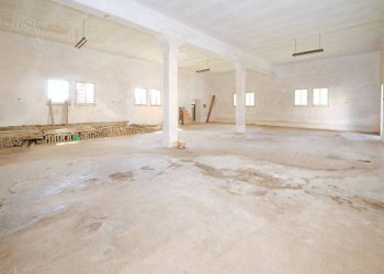 Interno non residenziale - Independent house via Colonnello De Giovanni, Specchia - photo 13