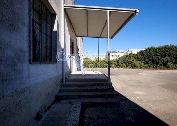 Zona - Capannone via San Cesario, Cavallino - foto 9