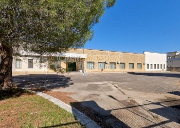 Zona - Capannone via San Cesario, Cavallino - foto 17