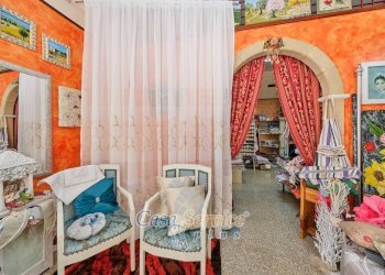 Balcone - Shop via Duca d'Aosta, Supersano - photo 8