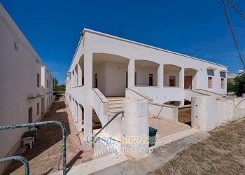 facciata - Stabile - Palazzo via Amalfi, Taviano - foto 3