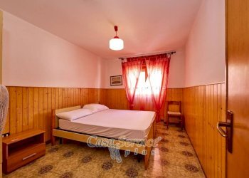 camera da letto - Stabile - Palazzo via Amalfi, Taviano - foto 28