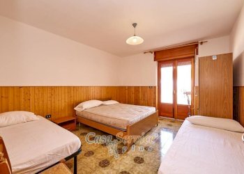 camera da letto - Stabile - Palazzo via Amalfi, Taviano - foto 32