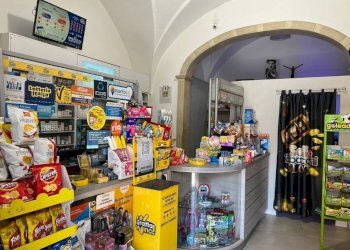 Locale - Bar - Tabacchi - Ricevitoria via Santa Maria della Finita, Ruffano - foto 1