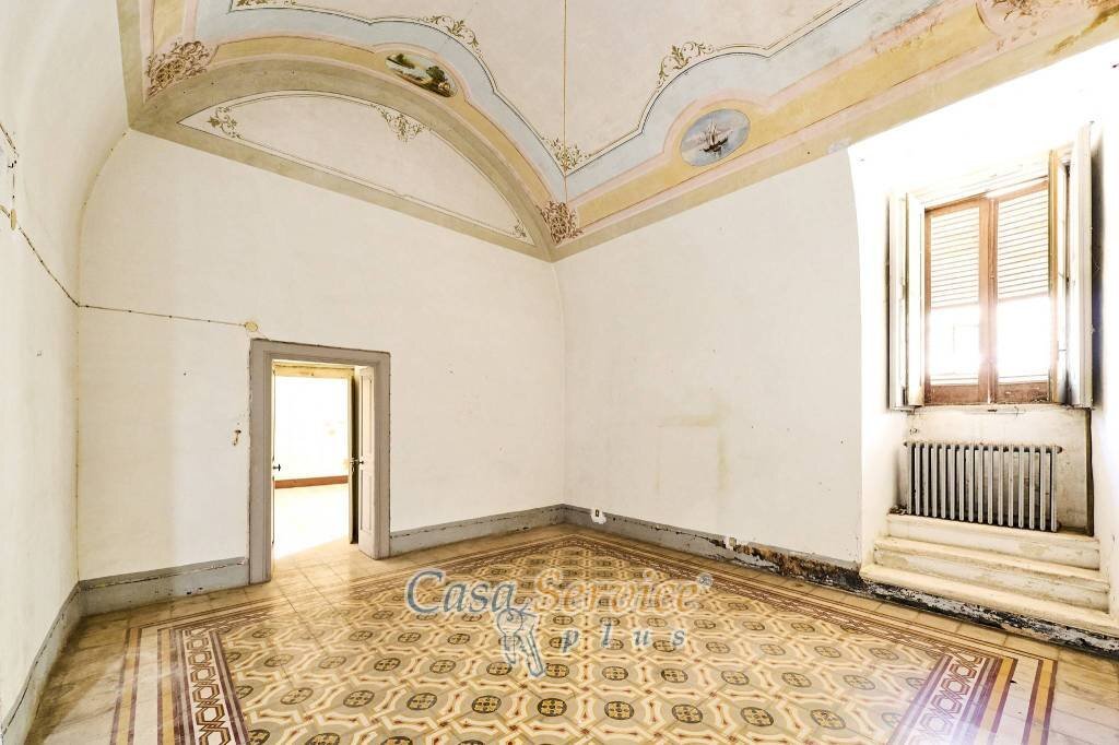 Stanza non arredata - Appartamento piazza Martiri Ungheresi, Casarano - foto 1