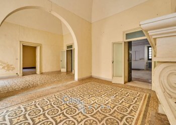 Interno palazzo - Appartamento piazza Martiri Ungheresi, Casarano - foto 31