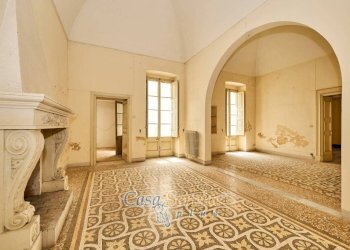 Interno palazzo - Appartamento piazza Martiri Ungheresi, Casarano - foto 33