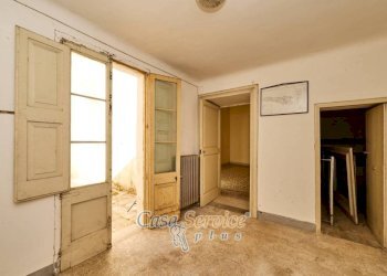Stanza non arredata - Appartamento piazza Martiri Ungheresi, Casarano - foto 35