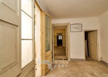 Interno palazzo - Appartamento piazza Martiri Ungheresi, Casarano - foto 36