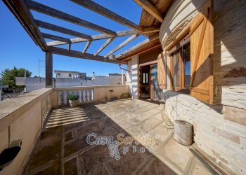 Balcone - Four-room apartment via Amerigo Vespucci, Galatone - photo 18