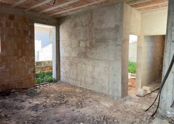 Stanza non arredata - Casa indipendente via Cesare Giusti, Tuglie - foto 9