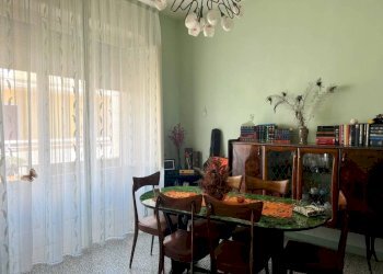 Stanza arredata - Three-room apartment via Taranto, Parabita - photo 3