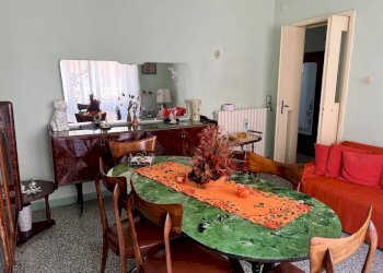 Salone - Three-room apartment via Taranto, Parabita - photo 4