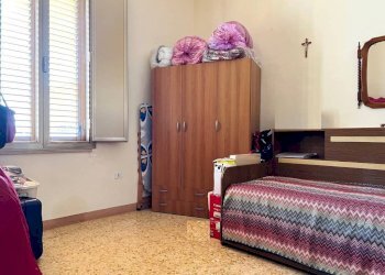 Camera da letto - Three-room apartment via Taranto, Parabita - photo 11