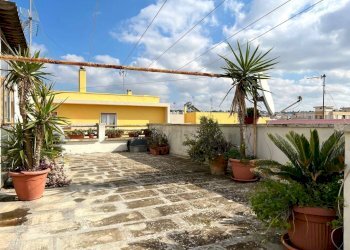 Balcone - Three-room apartment via Taranto, Parabita - photo 16