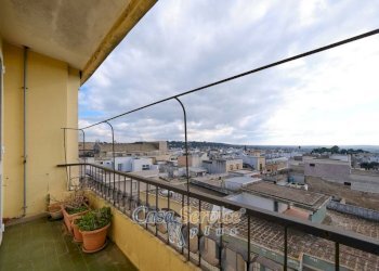 Balcone - Appartamento via Solferino, Casarano - foto 4