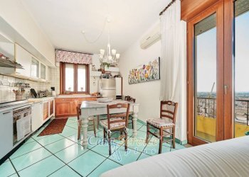 Sala da pranzo - Appartamento via Solferino, Casarano - foto 12
