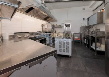 Interno non residenziale - Ristorante via Capo, Cutrofiano - foto 16
