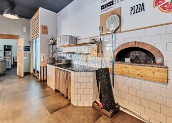 Interno non residenziale - Ristorante via Capo, Cutrofiano - foto 46