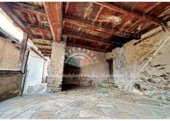 Stanza non arredata - Independent house via Roma, Valle Cannobina - photo 25