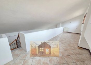 Mansarda - Trilocale via Pistoiese, 161A, Signa - foto 2