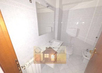 Bagno - Trilocale via Pistoiese, 161A, Signa - foto 3
