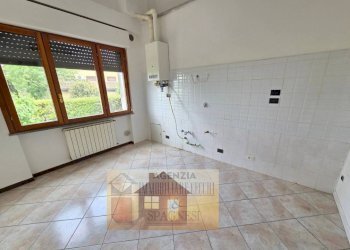 Cucina - Trilocale via Pistoiese, 161A, Signa - foto 13