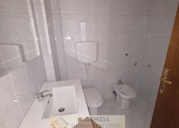 Bagno - Trilocale via Pistoiese, 161A, Signa - foto 19